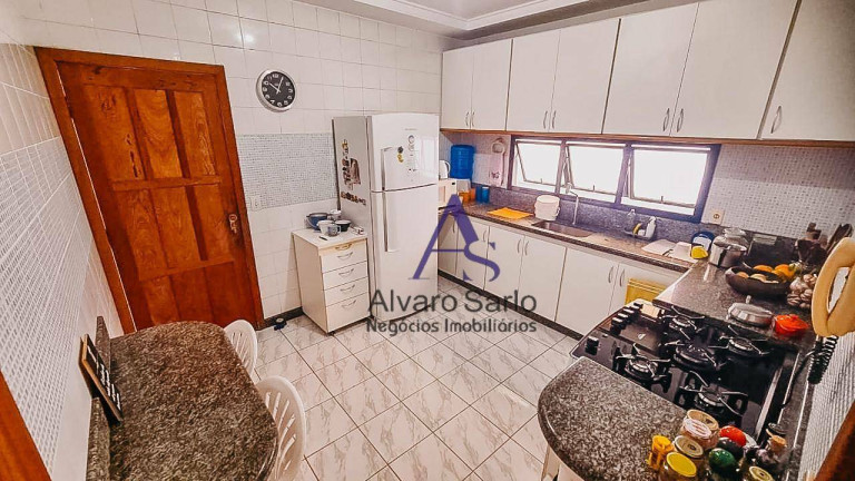 Imagem Casa com 6 Quartos à Venda, 322 m² em Jardim Limoeiro - Serra