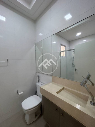 Imagem Apartamento com 3 Quartos à Venda, 131 m² em Meia Praia - Itapema Imagem Apartamento com 3 Quartos à Venda, 131 m² em Meia Praia - Itapema