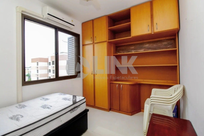 Imagem Apartamento com 3 Quartos à Venda, 70 m² em Cristo Redentor - Porto Alegre Imagem Apartamento com 3 Quartos à Venda, 70 m² em Cristo Redentor - Porto Alegre