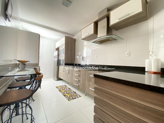 Imagem Apartamento com 2 Quartos à Venda, 108 m²