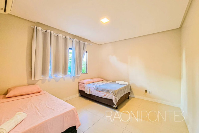 Imagem Casa com 3 Quartos à Venda, 297 m² em Barra Do Jacuípe - Camaçari