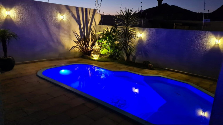 Casa de Condomínio com 3 Quartos à Venda, 179 m² em Camobi - Santa Maria