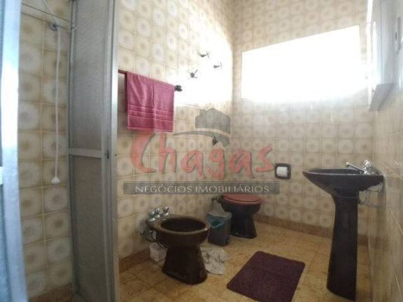 Imagem Casa com 3 Quartos para Alugar, 194 m² em Centro - Caraguatatuba Imagem Casa com 3 Quartos para Alugar, 194 m² em Centro - Caraguatatuba
