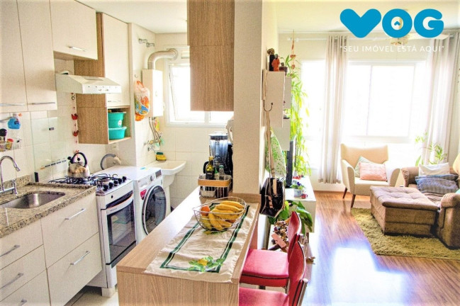 Imagem Imóvel com 2 Quartos à Venda, 64 m² em Jardim Carvalho - Porto Alegre Imagem Imóvel com 2 Quartos à Venda, 64 m² em Jardim Carvalho - Porto Alegre