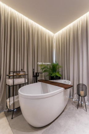 Imagem Imóvel com 2 Quartos à Venda, 80 m² em Vila Olímpia - São Paulo Imagem Imóvel com 2 Quartos à Venda, 80 m² em Vila Olímpia - São Paulo