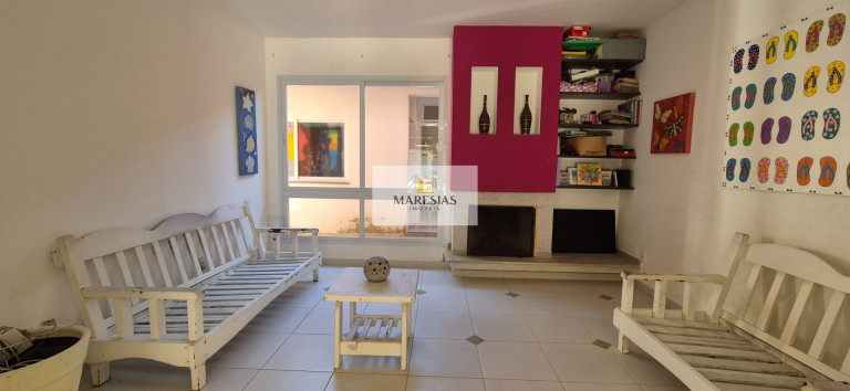 Imagem Casa com 2 Quartos à Venda, 200 m² em Boiçucanga - São Sebastião