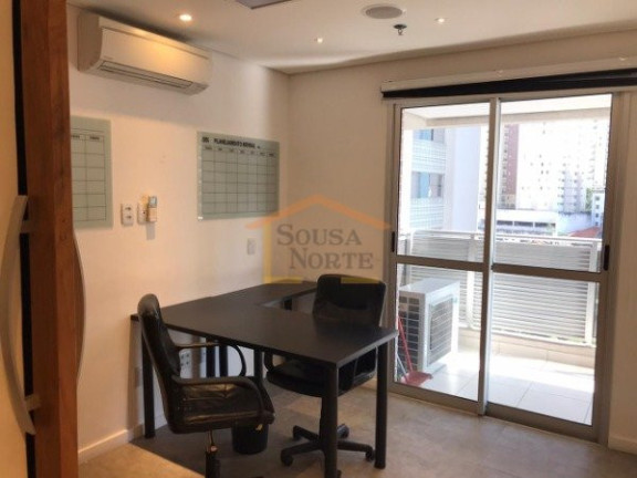 Sala Comercial à Venda ou Locação, 40 m² em Santana - São Paulo