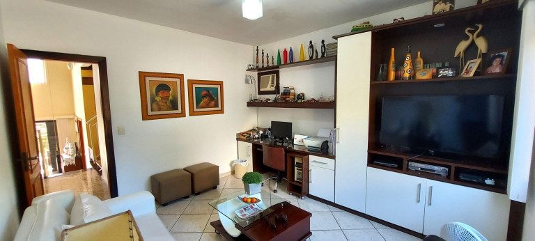 Imagem Casa com 4 Quartos à Venda, 500 m² em Camboinhas - Niterói Imagem Casa com 4 Quartos à Venda, 500 m² em Camboinhas - Niterói