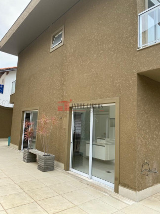 Imagem Sobrado com 4 Quartos à Venda, 326 m² em City Bussocaba - Osasco