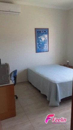 Imagem Casa de Condomínio com 3 Quartos à Venda, 234 m² em São João Do Rio Vermelho - Florianópolis