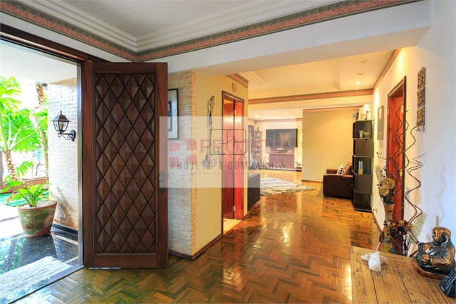 Imagem Sobrado com 4 Quartos à Venda, 424 m² em Chácara Monte Alegre - São Paulo Imagem Sobrado com 4 Quartos à Venda, 424 m² em Chácara Monte Alegre - São Paulo