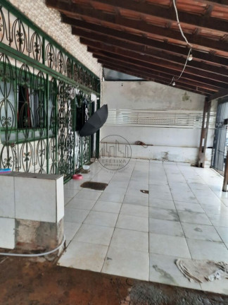 Imagem Casa com 4 Quartos à Venda, 180 m² em Núcleo Bandeirante - Brasília Imagem Casa com 4 Quartos à Venda, 180 m² em Núcleo Bandeirante - Brasília