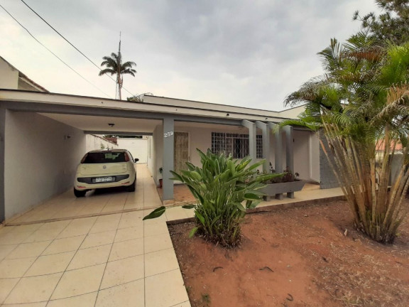 Imagem Casa com 3 Quartos para Alugar, 190 m² em Centro - Santa Bárbara D'oeste Imagem Casa com 3 Quartos para Alugar, 190 m² em Centro - Santa Bárbara D'oeste
