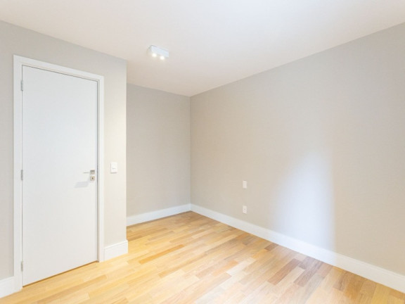 Imagem Apartamento com 4 Quartos à Venda, em Moema - São Paulo Imagem Apartamento com 4 Quartos à Venda, em Moema - São Paulo