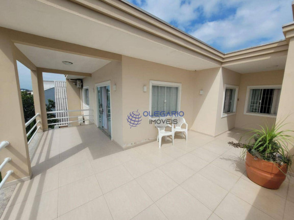 Imagem Sobrado com 4 Quartos à Venda, 233 m² em Armação - Penha