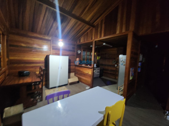 Imagem Casa com 6 Quartos à Venda, 210 m² em Estância Embuarama - Embu Das Artes