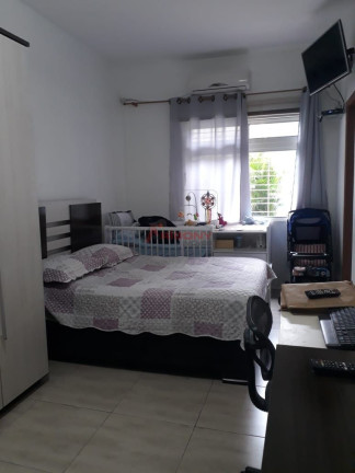 Imagem Casa com 7 Quartos à Venda, 384 m² em Nossa Senhora Do Rosário - Santa Maria Imagem Casa com 7 Quartos à Venda, 384 m² em Nossa Senhora Do Rosário - Santa Maria
