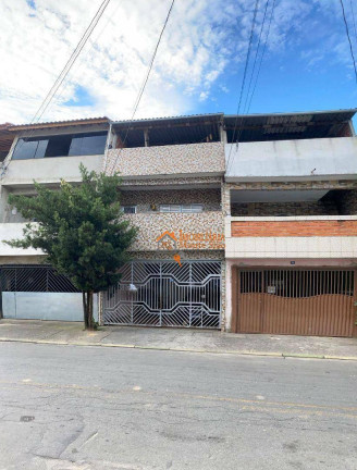 Imagem Sobrado com 7 Quartos à Venda, 250 m² em Jardim Presidente Dutra - Guarulhos Imagem Sobrado com 7 Quartos à Venda, 250 m² em Jardim Presidente Dutra - Guarulhos