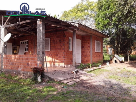 Imagem Casa com 2 Quartos à Venda, 5.000 m² em Viamão