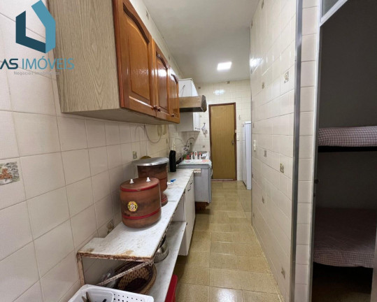 Imagem Apartamento com 3 Quartos à Venda, 110 m² em Algodoal - Cabo Frio