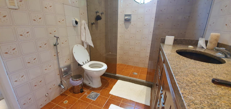 Imagem Casa de Condomínio com 4 Quartos à Venda, 420 m² em São Francisco - Niterói Imagem Casa de Condomínio com 4 Quartos à Venda, 420 m² em São Francisco - Niterói