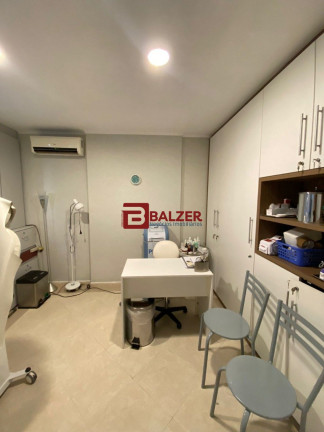 Imagem Sala Comercial à Venda, 36 m² em Centro - Florianópolis Imagem Sala Comercial à Venda, 36 m² em Centro - Florianópolis
