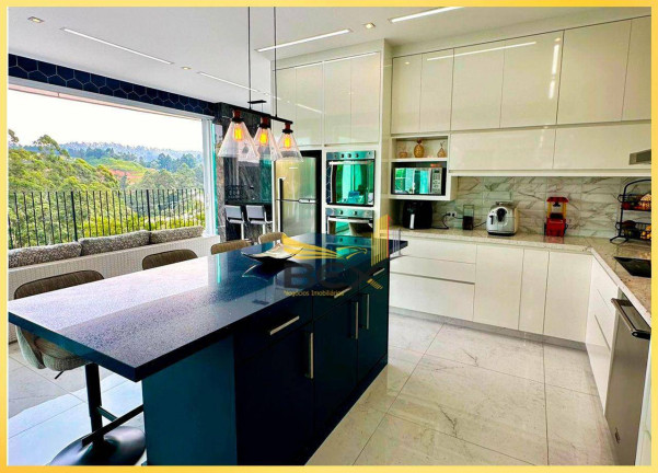 Imagem Casa com 3 Quartos à Venda, 487 m² em Tamboré - Santana De Parnaíba