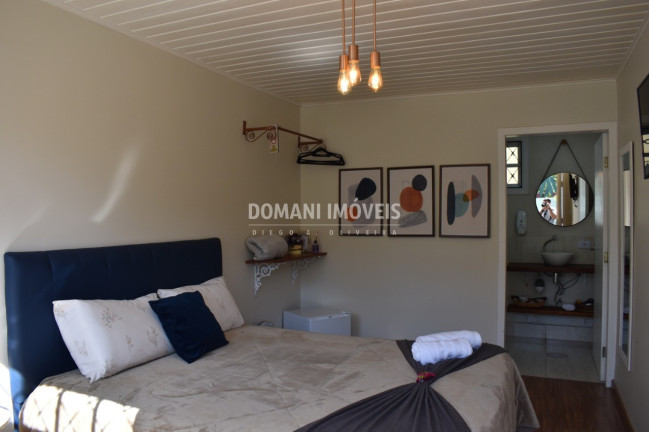 Imagem Imóvel com 5 Quartos à Venda, 338 m² em Região De Capivari - Campos Do Jordão Imagem Imóvel com 5 Quartos à Venda, 338 m² em Região De Capivari - Campos Do Jordão