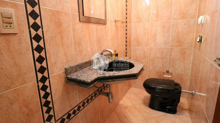 Imagem Casa com 3 Quartos à Venda, 181 m² em Parque Jabaquara - São Paulo