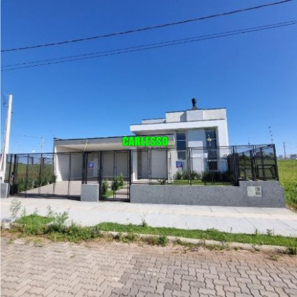 Casa com 3 Quartos à Venda, 203 m² em Camobi - Santa Maria