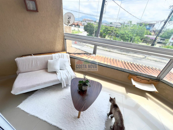 Imagem Casa com 3 Quartos à Venda, 128 m² Imagem Casa com 3 Quartos à Venda, 128 m²