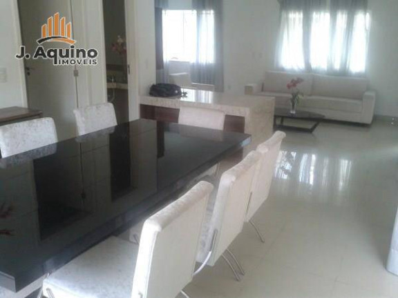 Casa de Condomínio com 3 Quartos à Venda, 186 m² em Lagoa Redonda - Fortaleza