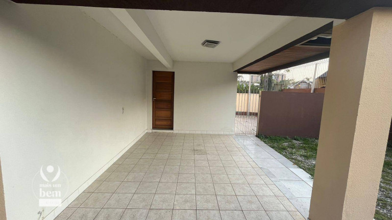 Imagem Sobrado com 4 Quartos à Venda, 165 m² em Atuba - Curitiba Imagem Sobrado com 4 Quartos à Venda, 165 m² em Atuba - Curitiba