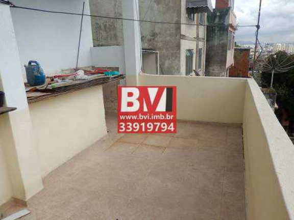 Imagem Casa com 2 Quartos à Venda, 340 m² em Penha Circular - Rio De Janeiro Imagem Casa com 2 Quartos à Venda, 340 m² em Penha Circular - Rio De Janeiro