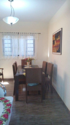 Imagem Casa com 2 Quartos à Venda, 171 m² em Jardim Itamarati - Botucatu
