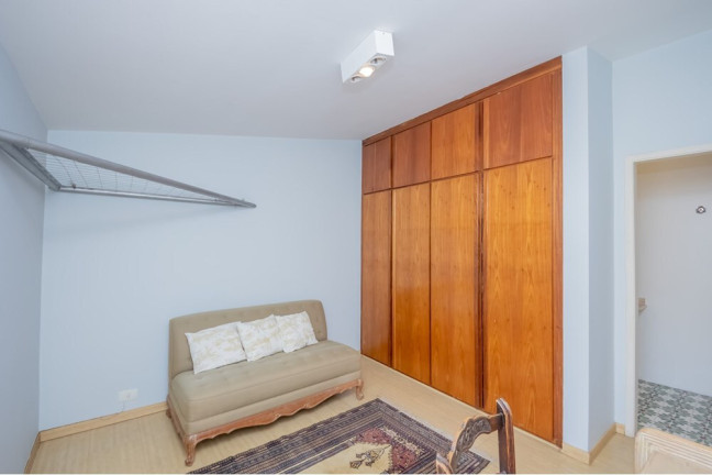 Imagem Casa com 4 Quartos à Venda, 295 m² em Real Parque - São Paulo