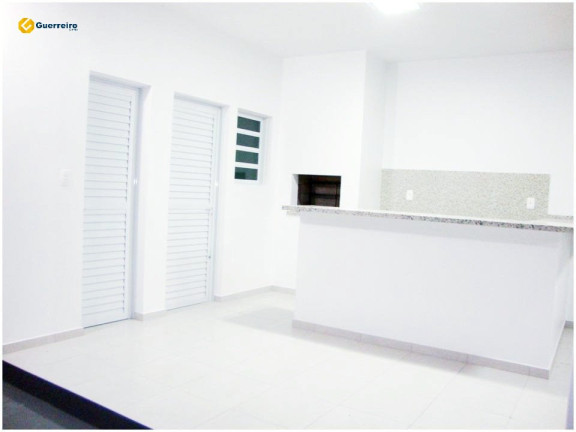 Imagem Casa com 3 Quartos à Venda, 228 m² em Praia Do Sonho - Palhoça Imagem Casa com 3 Quartos à Venda, 228 m² em Praia Do Sonho - Palhoça
