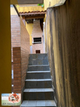 Imagem Casa com 3 Quartos à Venda, 252 m² em Vila Pires - Santo André