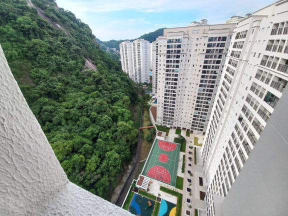 Imóvel com 2 Quartos à Venda, 84 m² em Marapé - Santos