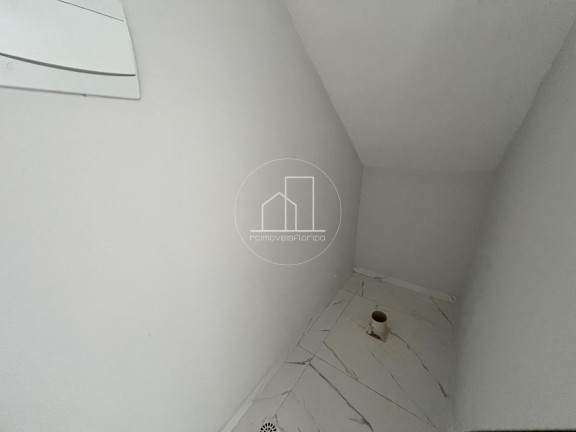 Imagem Casa com 2 Quartos à Venda, 91 m² em Cachoeira Do Bom Jesus - Florianópolis Imagem Casa com 2 Quartos à Venda, 91 m² em Cachoeira Do Bom Jesus - Florianópolis
