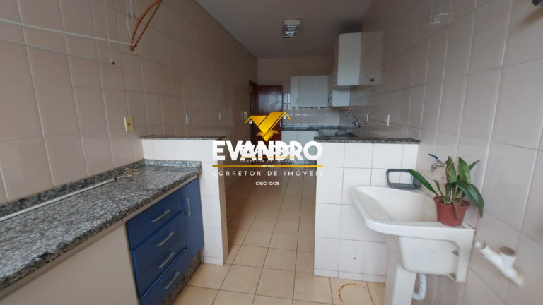 Imagem Apartamento com 3 Quartos à Venda, 147 m² em Santa Rosa - Cuiabá