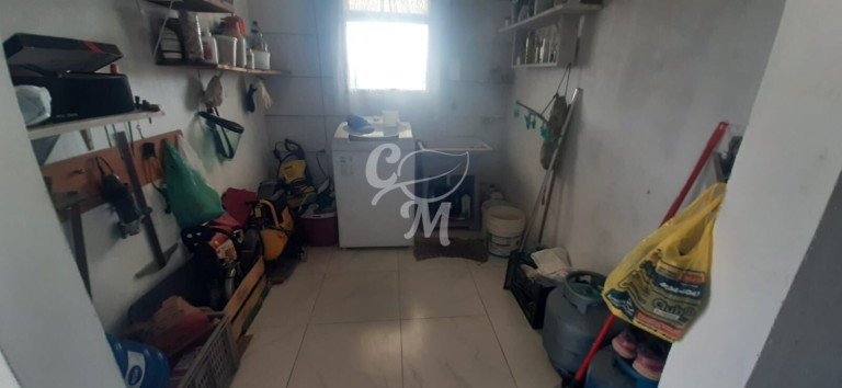 Imagem Imóvel com 3 Quartos à Venda, 2.000 m² em Centro - Guararema