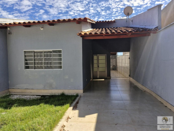 Imagem Casa com 3 Quartos à Venda, 96 m² em Independência - Aparecida De Goiânia