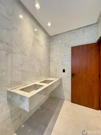 Imagem Casa com 5 Quartos à Venda, 434 m² em Caiçaras - Patos De Minas Imagem Casa com 5 Quartos à Venda, 434 m² em Caiçaras - Patos De Minas