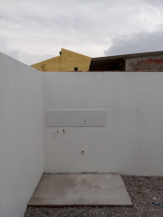 Imagem Casa com 2 Quartos à Venda, 56 m² em Cassino - Rio Grande