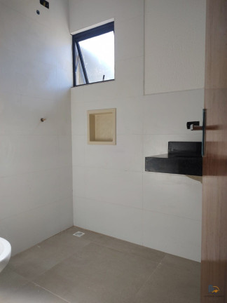 Imagem Casa com 2 Quartos à Venda, 55 m² em Balneário Dos Golfinhos - Caraguatatuba Imagem Casa com 2 Quartos à Venda, 55 m² em Balneário Dos Golfinhos - Caraguatatuba