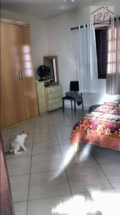 Imagem Casa com 3 Quartos à Venda, 250 m² em Bosque Dos Eucaliptos - São José Dos Campos