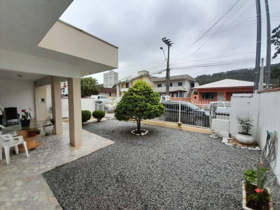 Imagem Casa com 3 Quartos à Venda, 230 m² em Tabuleiro Dos Oliveiras - Itapema Imagem Casa com 3 Quartos à Venda, 230 m² em Tabuleiro Dos Oliveiras - Itapema