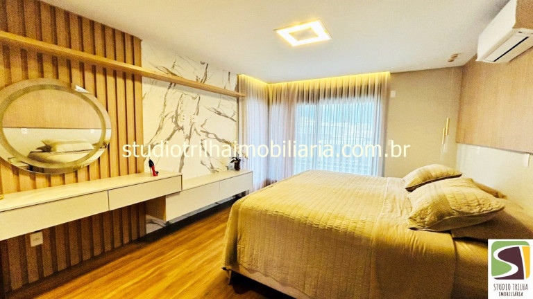 Casa com 4 Quartos à Venda,  em Condomínio Residencial Mont Blanc - São José Dos Campos