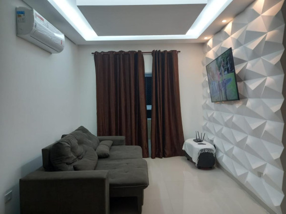 Imagem Imóvel com 3 Quartos à Venda, 126 m² em Maracanã - Praia Grande Imagem Imóvel com 3 Quartos à Venda, 126 m² em Maracanã - Praia Grande